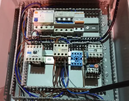 Hector Rodriguez servicios general – electricista en Santa Cruz de Tenerife
