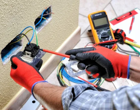 Lampista Girona 24h – electricista en Girona
