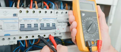 Mantyref - Juan Miguel Fernández – electricista en Málaga
