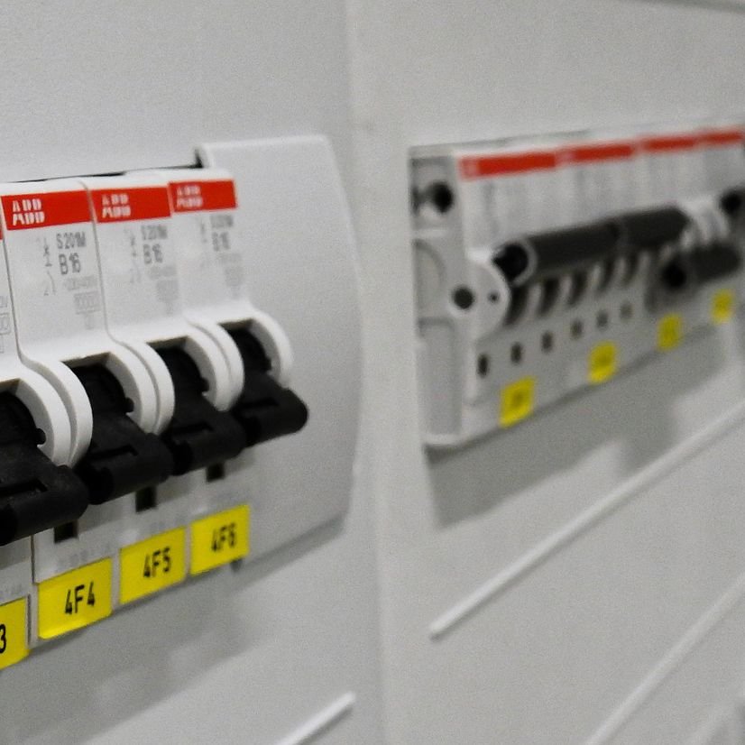 Imagen de portada de la web de Alonso Segovia Electricidad S. L.